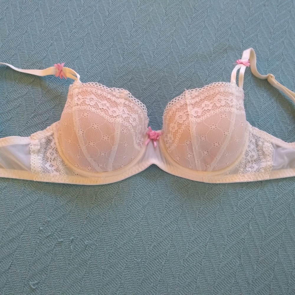 Betsey Johnson Balconette Bra 30DD